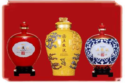 沧州南皮县烟酒回收五粮液各种摆件.jpg
